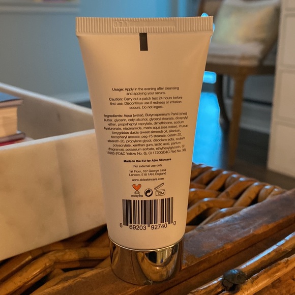 Able Skincare London. Anti-aging retexturing & resurfacing duo moisturizer New - Picture 2 of 2
